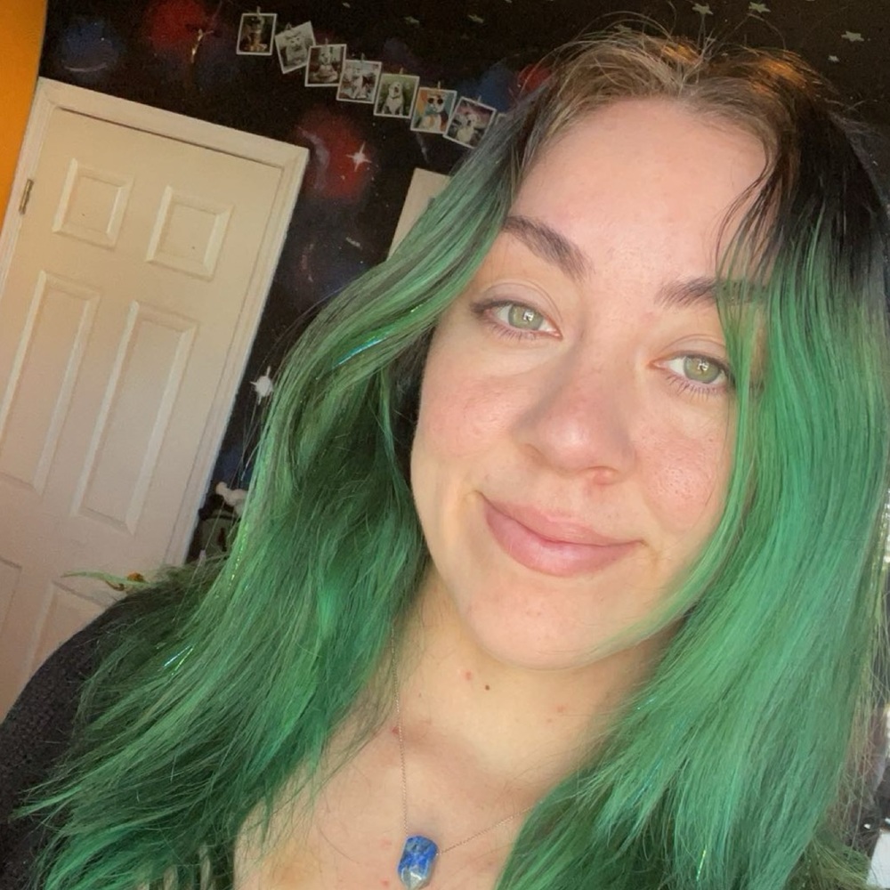 Meet your Posher, Amy